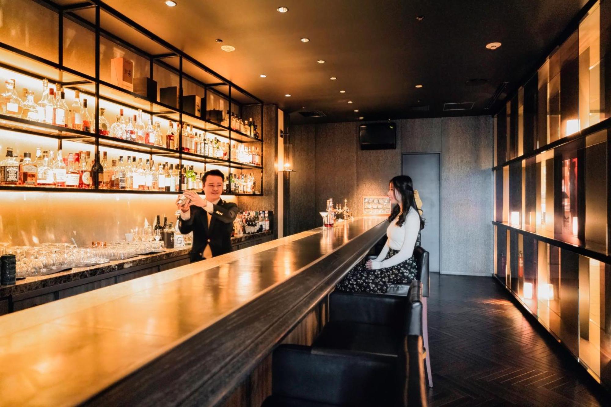 פוקואוקה Hotel Okura Fukuoka מראה חיצוני תמונה The bar at the 360° Sky Lounge