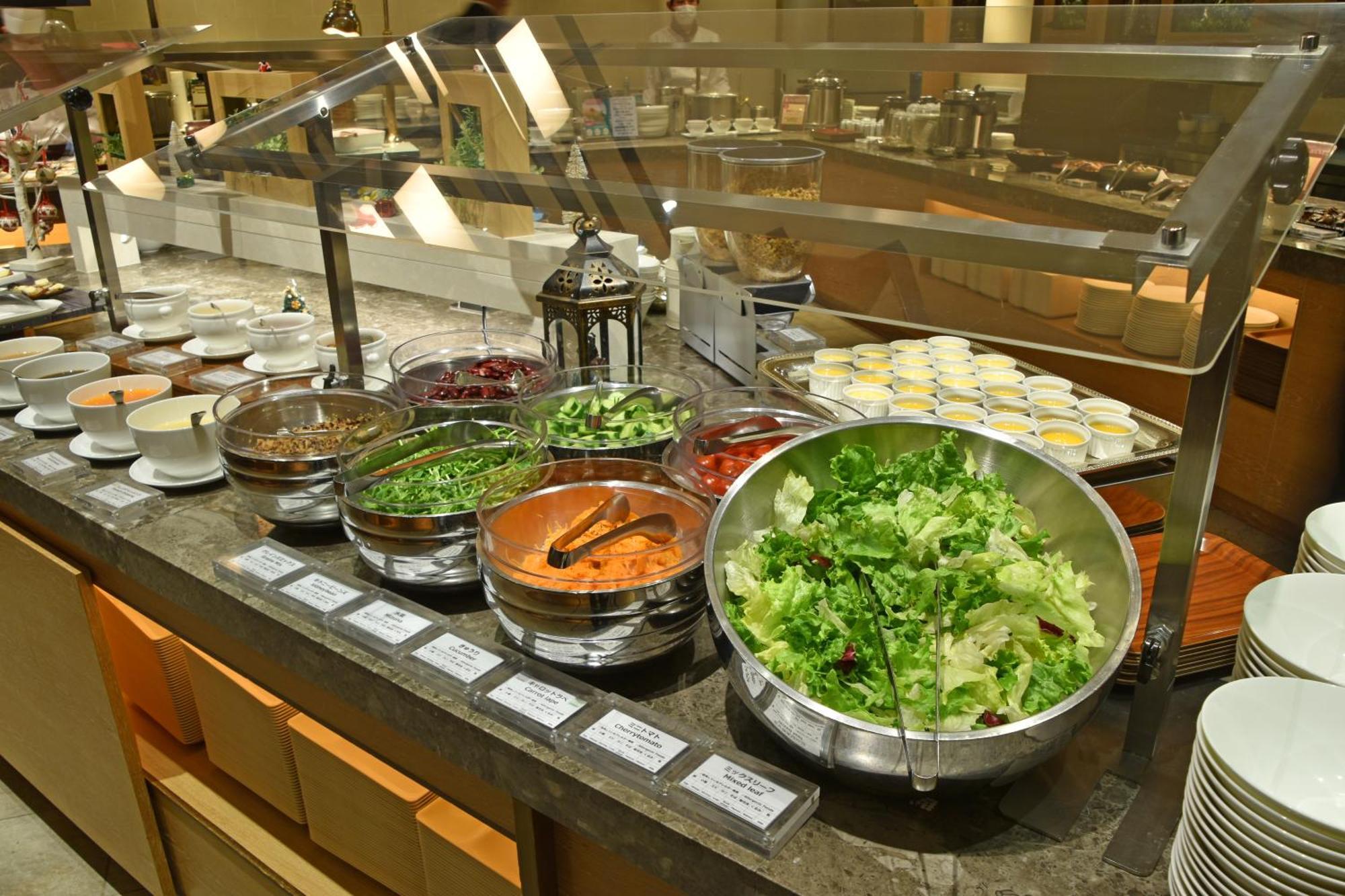 פוקואוקה Hotel Okura Fukuoka מראה חיצוני תמונה A salad bar